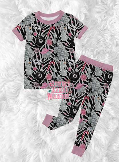 ❄️ TEE + PANTS ❄️